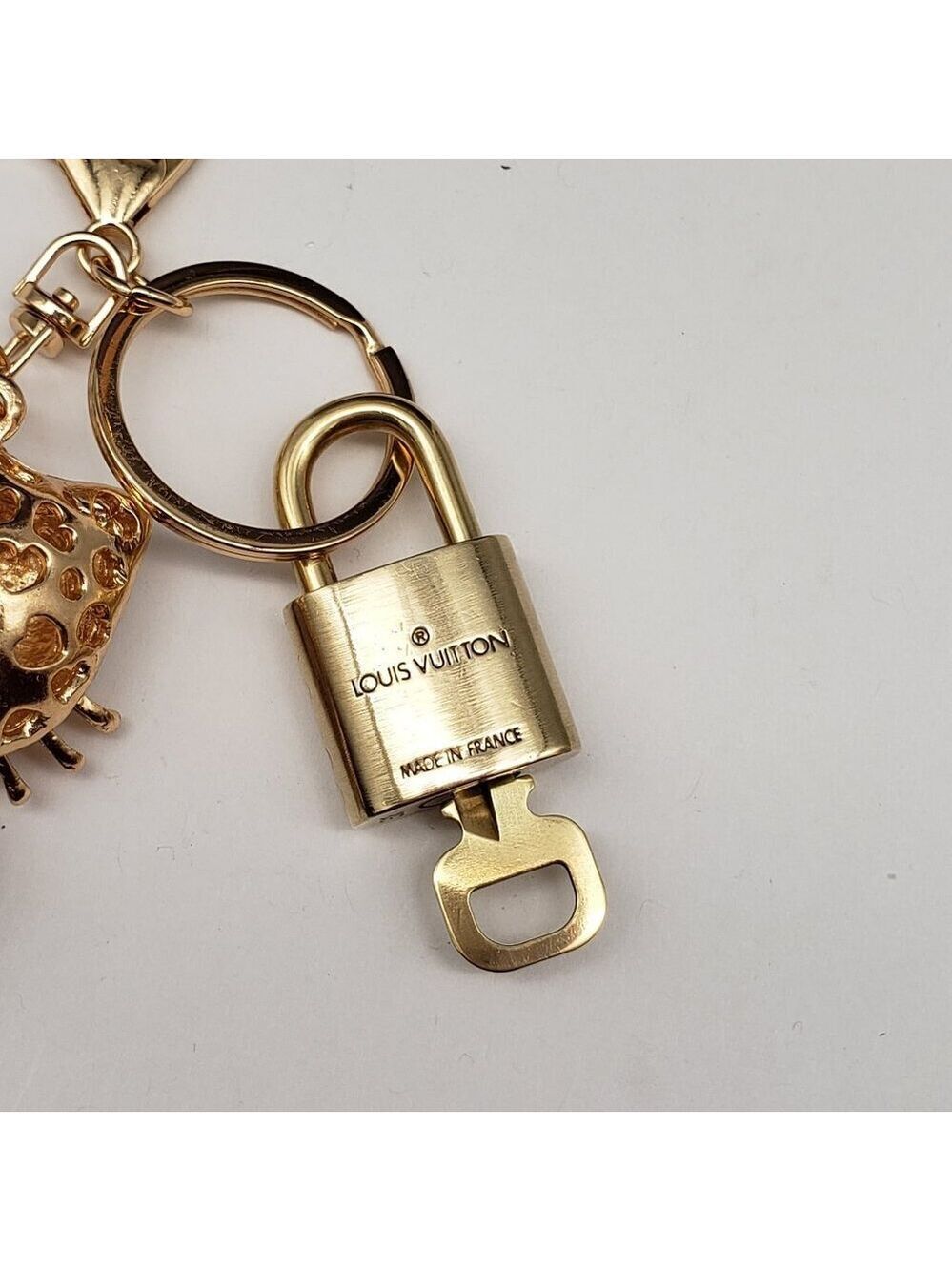 Louis Vuitton Gold Padlock Key Keychain Hello Kitty Charm - Picture 5 of 7